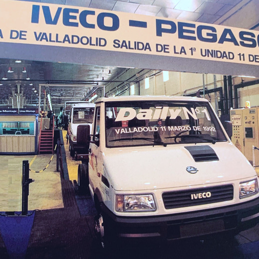 IVECO viert de 700.000ste Daily geproduceerd in Valladolid op de 30ste verjaardag van de start van de productie in deze fabriek
